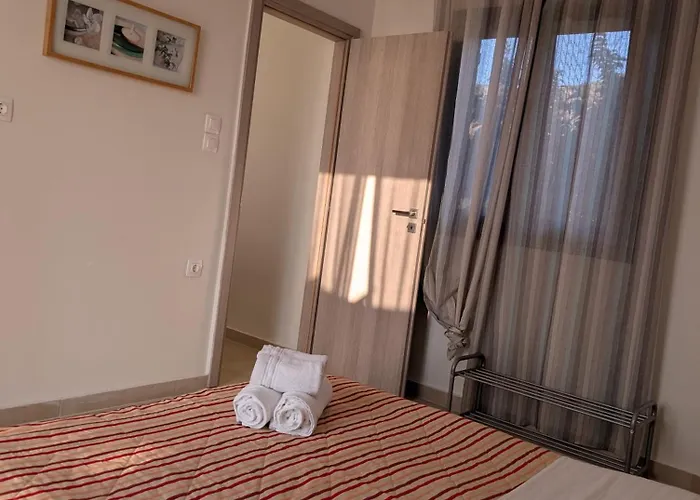 Skala Bay 1 *